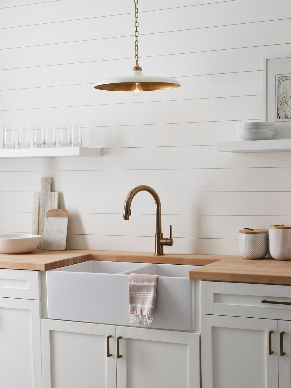 Piatto Medium Pendant LIGHTING - pendant Visual Comfort