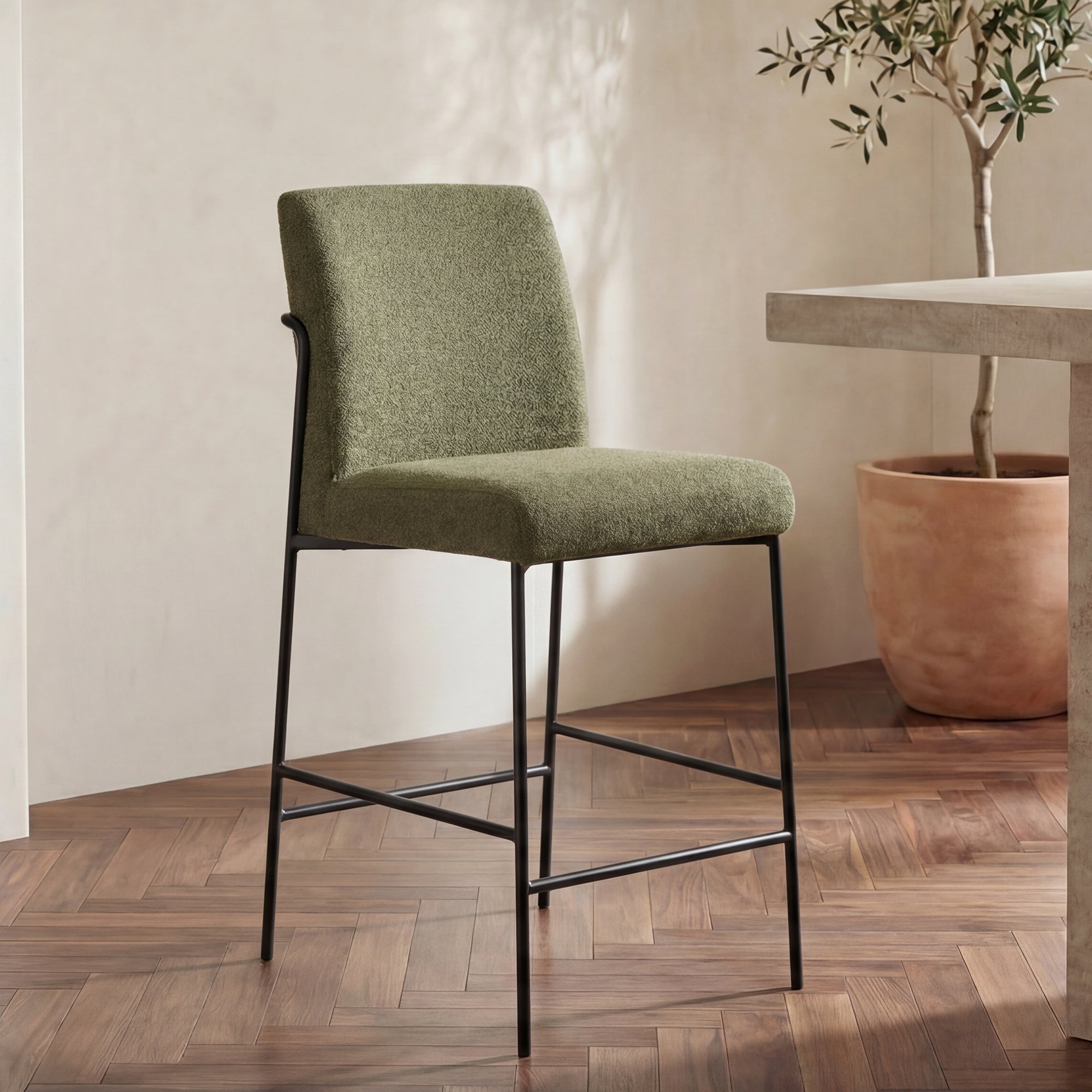 Dreiden Counter Stool FURNITURE - counter stool Moe's Furniture