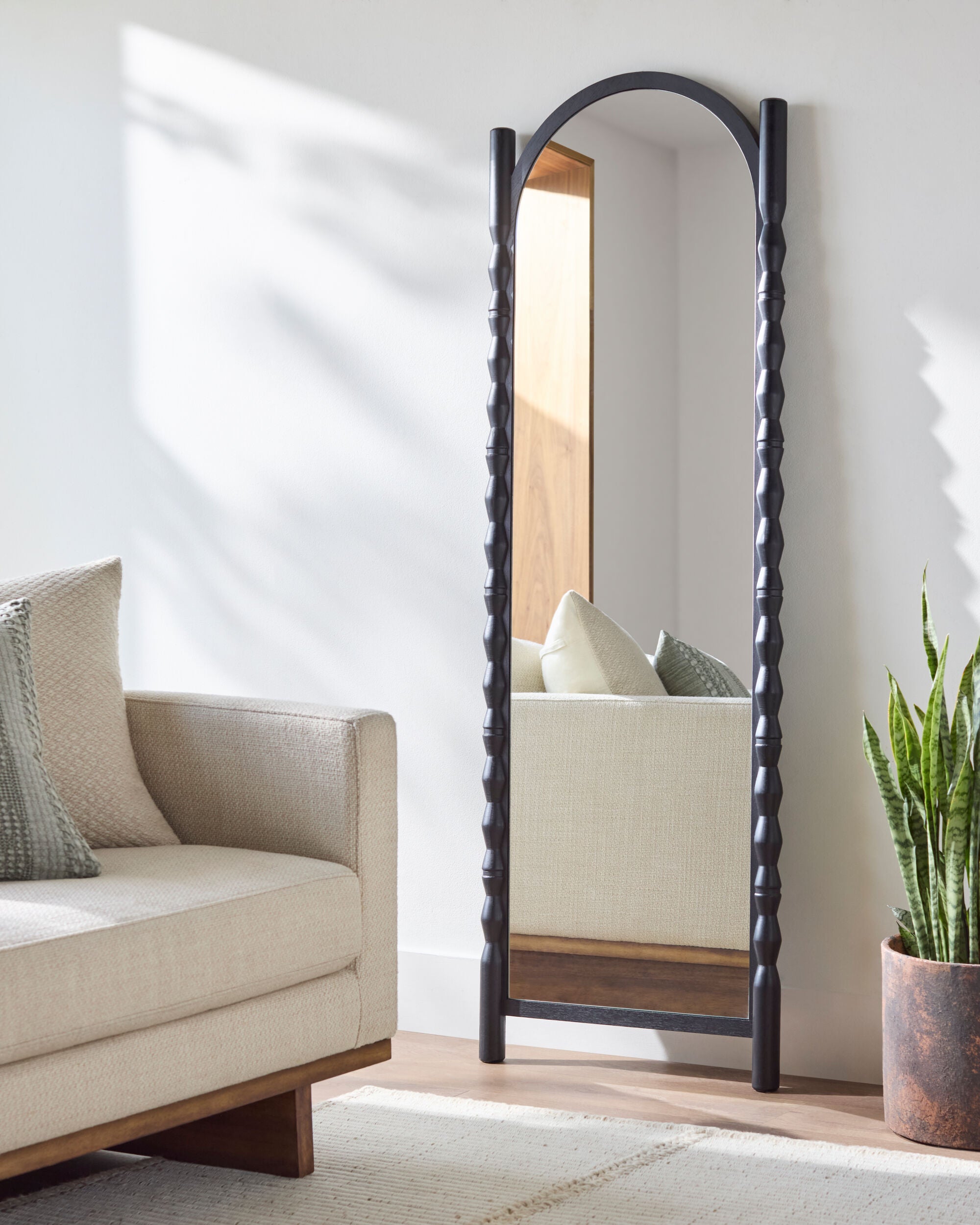 Benedine Accent Mirror MIRROR - Accent Mirror Surya