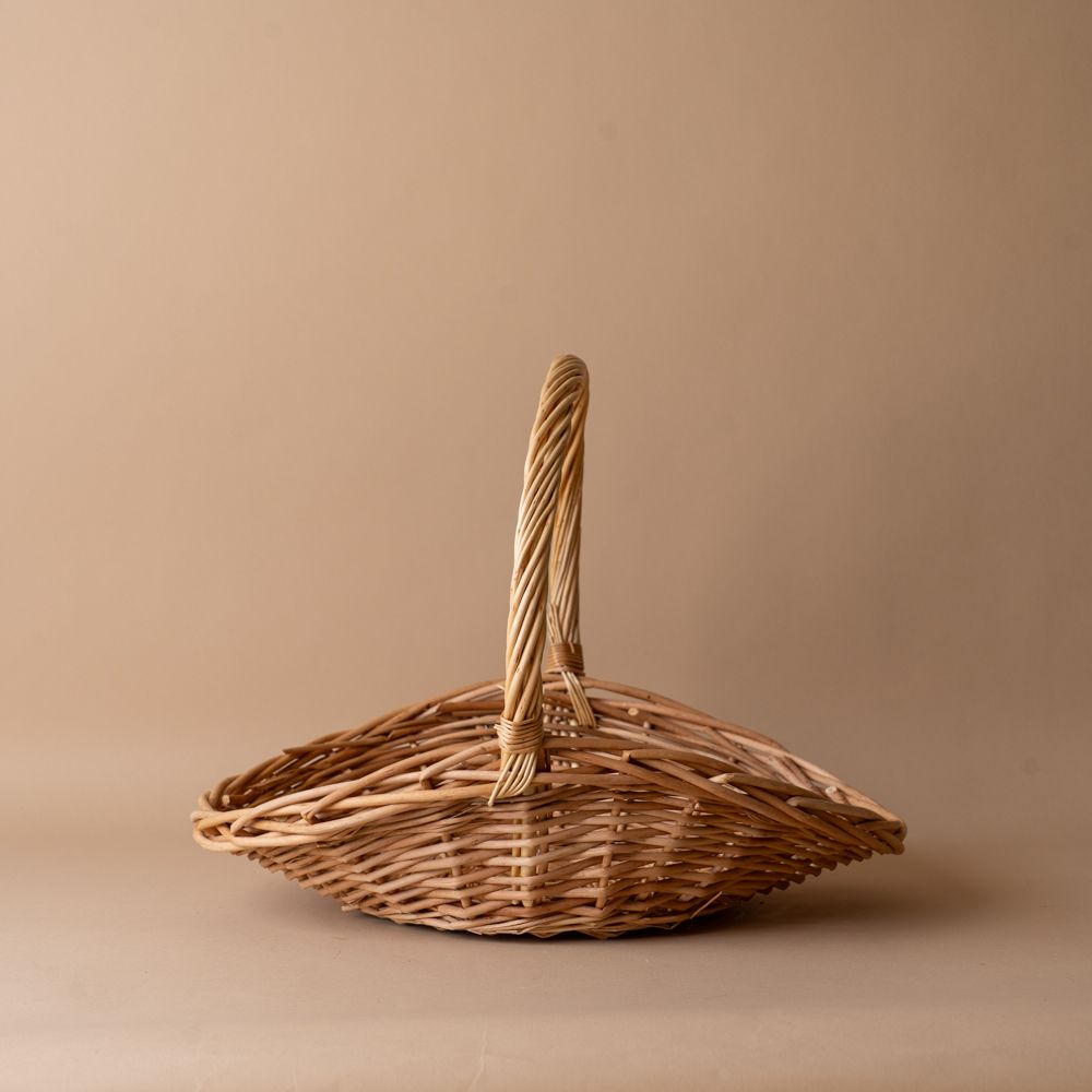 Willow Gathering Basket basket Col House Designs (Faire)