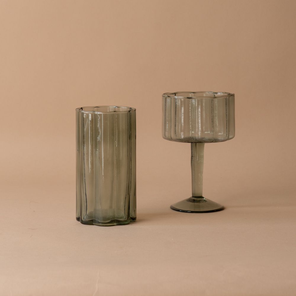 Petal Edge Drinking Glass glass cup Rosha Living Inc (Faire)
