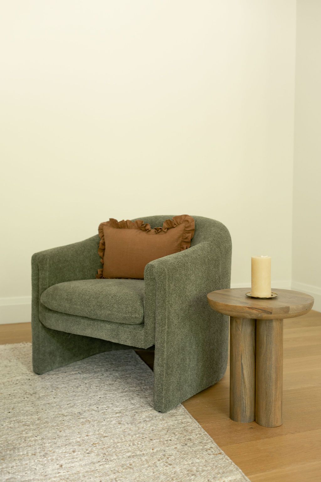 Hana Side Table FURNITURE - side table Renwil