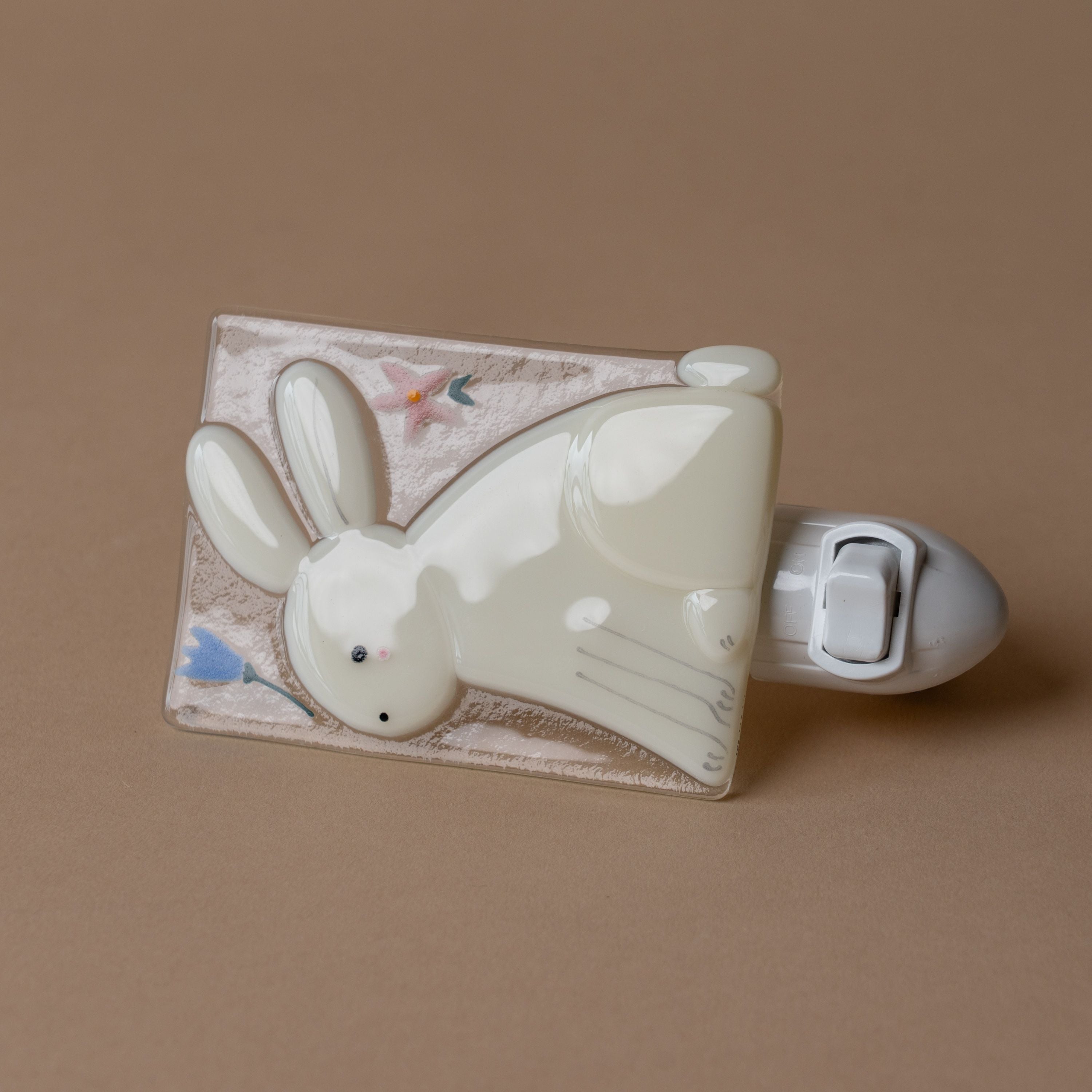 Little Bunny Night Light FINNBIRD - night light Shine on me Distribution (Faire)