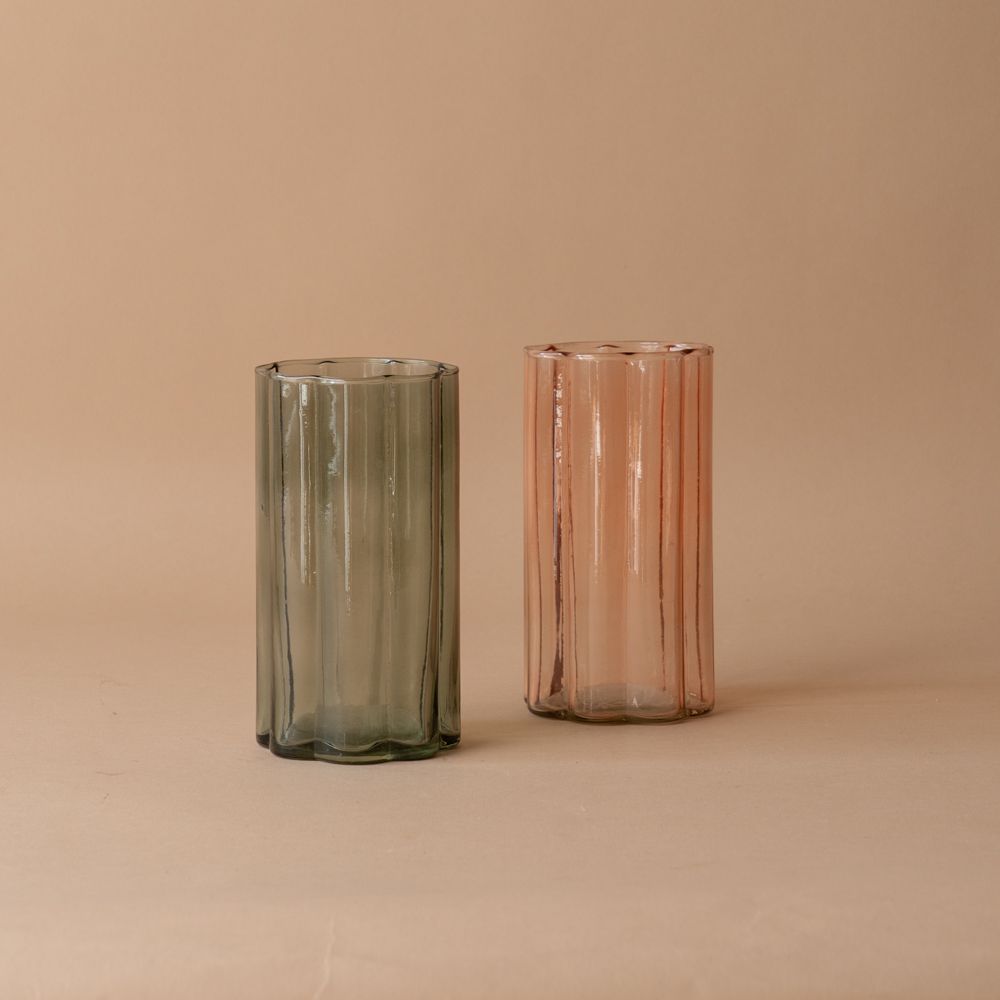 Petal Edge Drinking Glass glass cup Rosha Living Inc (Faire)