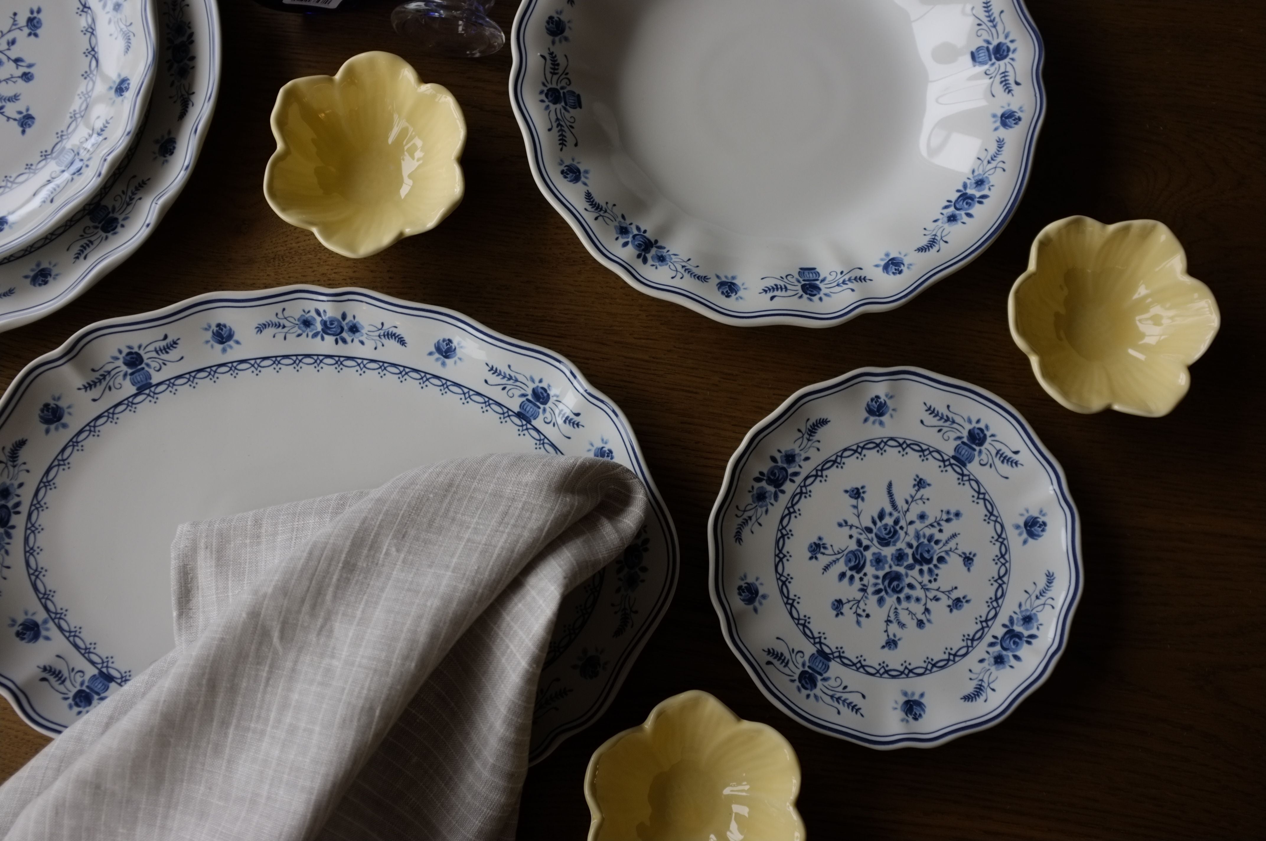 Blue & White Floral Plate Collection dinnerware David Shaw