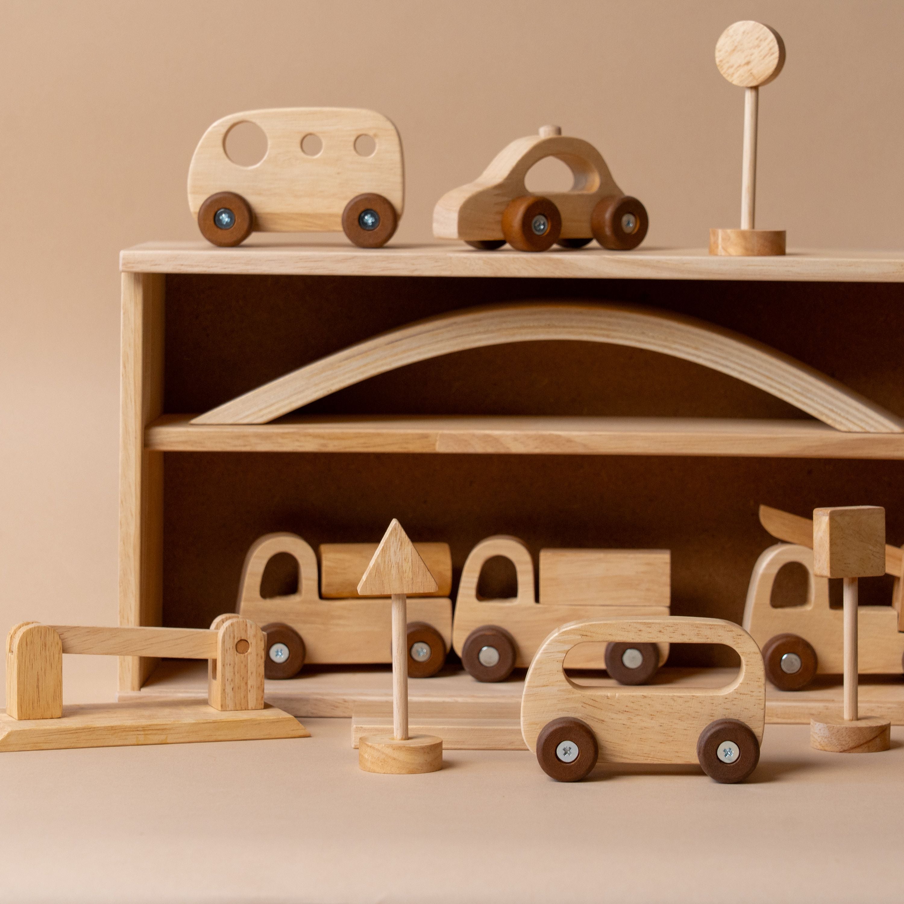 Wooden Vehicle Play Set FINNBIRD - toy QToysUSA (Faire)