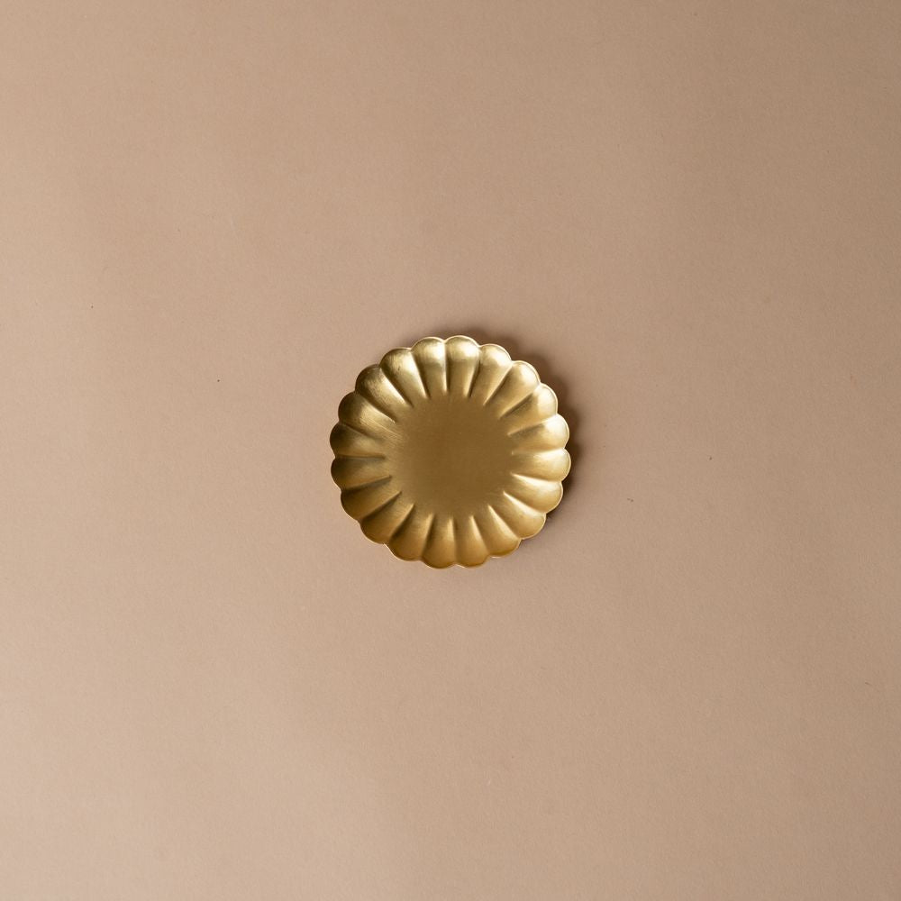 Handmade Brass Petal Dish dish Fog Linen Work Small