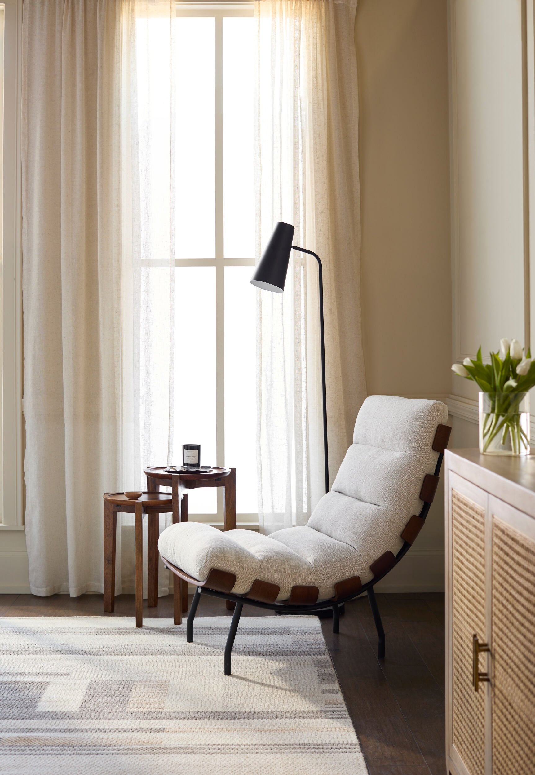 Laura Accent Chair FURNITURE - accent chair Surya
