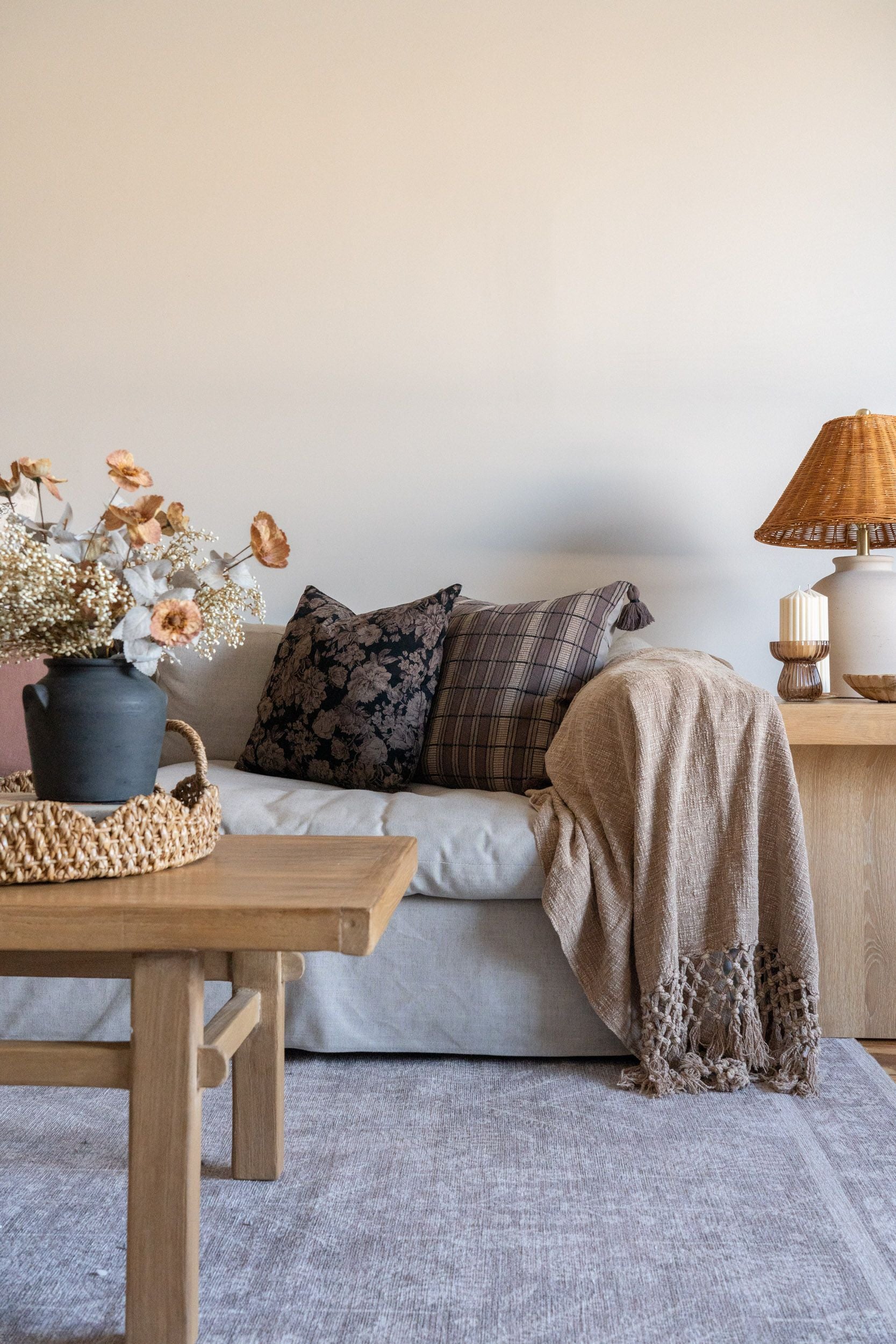 Ribbed Mushroom Shaped Vase - Rug & Weave