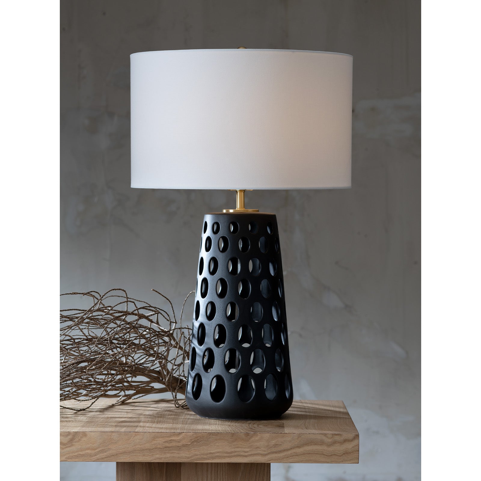 Kelvin Ceramic Table Lamp (Black) Table Lamps Regina Andrew