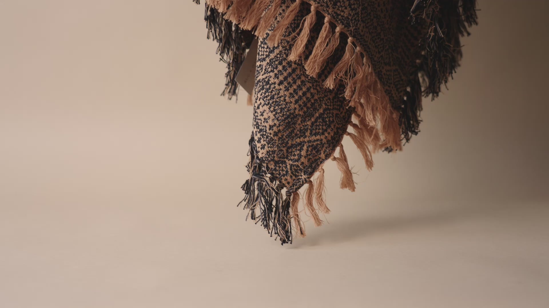 Jacquard Afghan Throw Blanket Blanket Home Collections by Raghu (Faire)