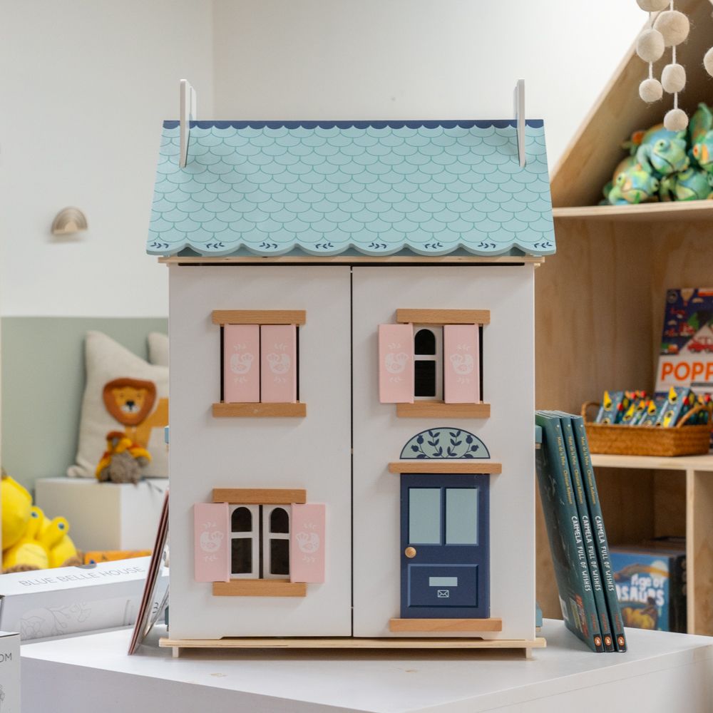 Classic Doll House FINNBIRD - dollhouse FIRE THE IMAGINATION