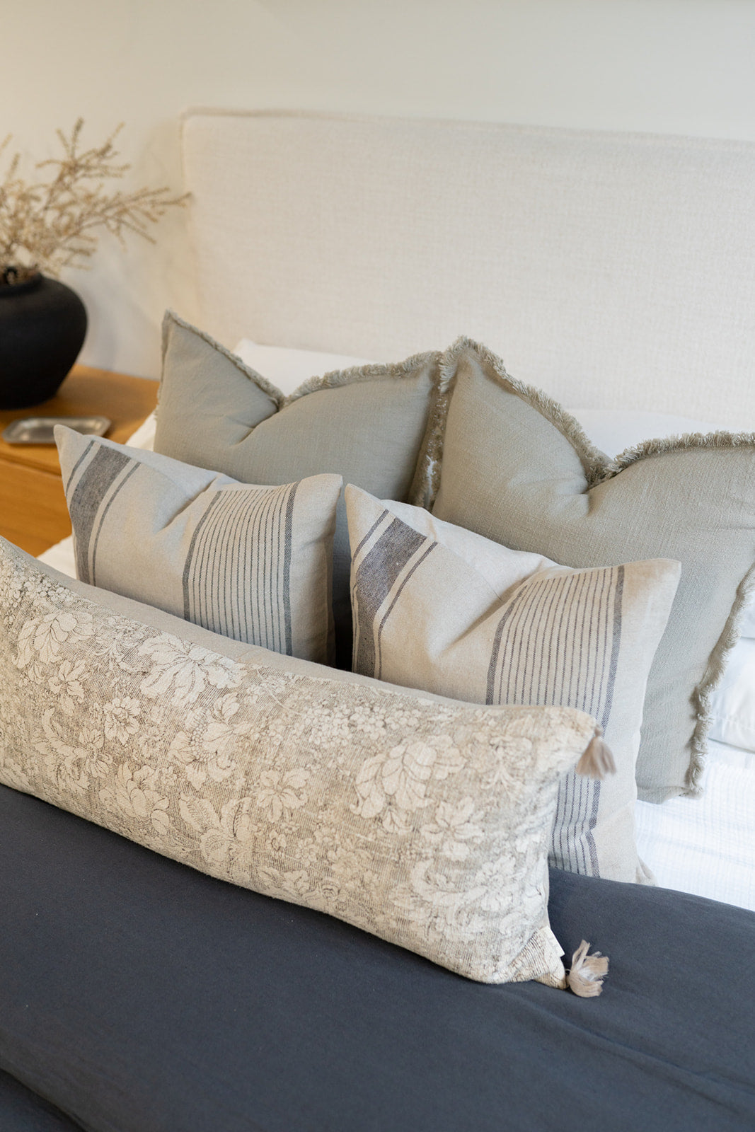 OVERSTOCK ITEM - Jules Bed - Double FURNITURE - floor model Style in Form