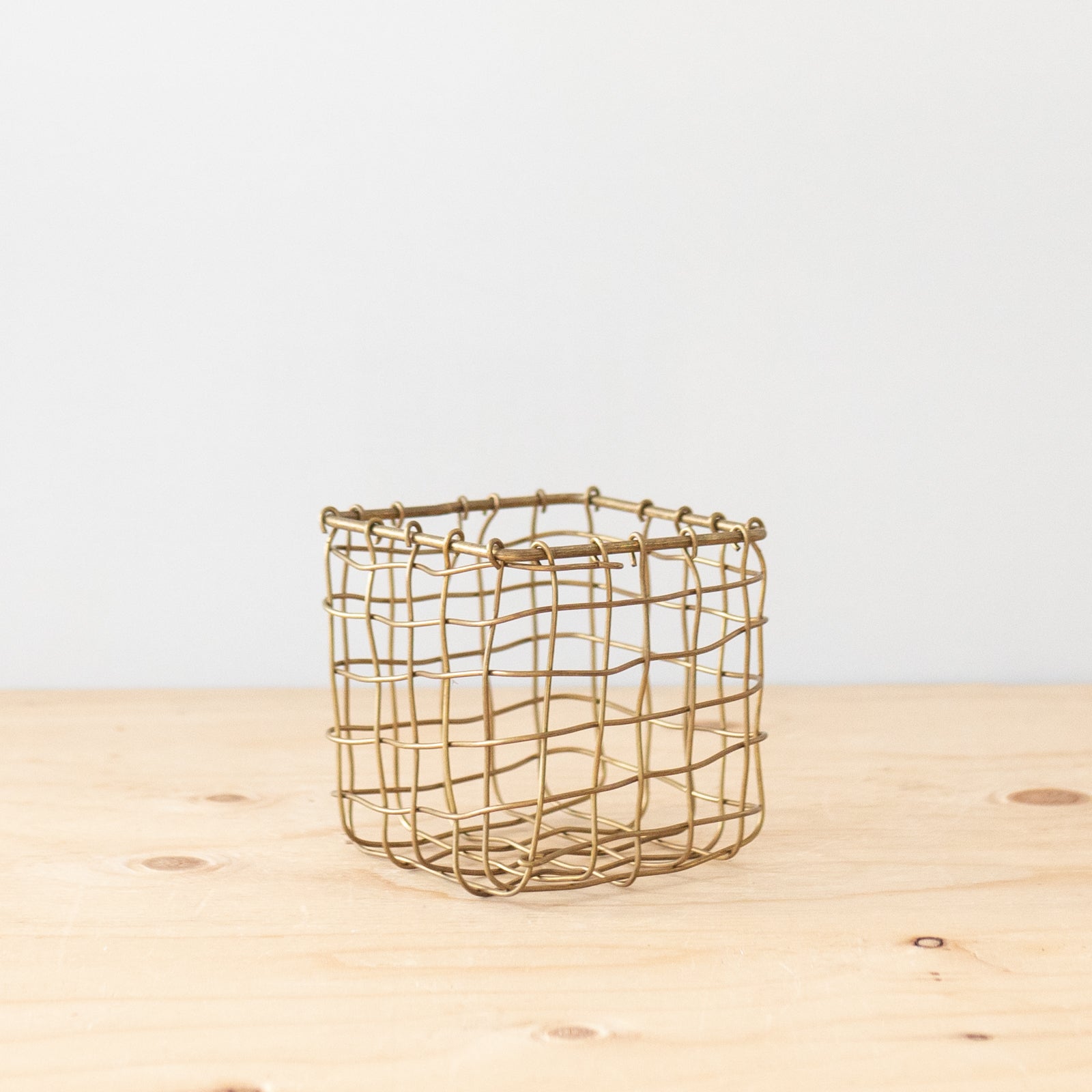 Brass Wire Basket - Rug & Weave