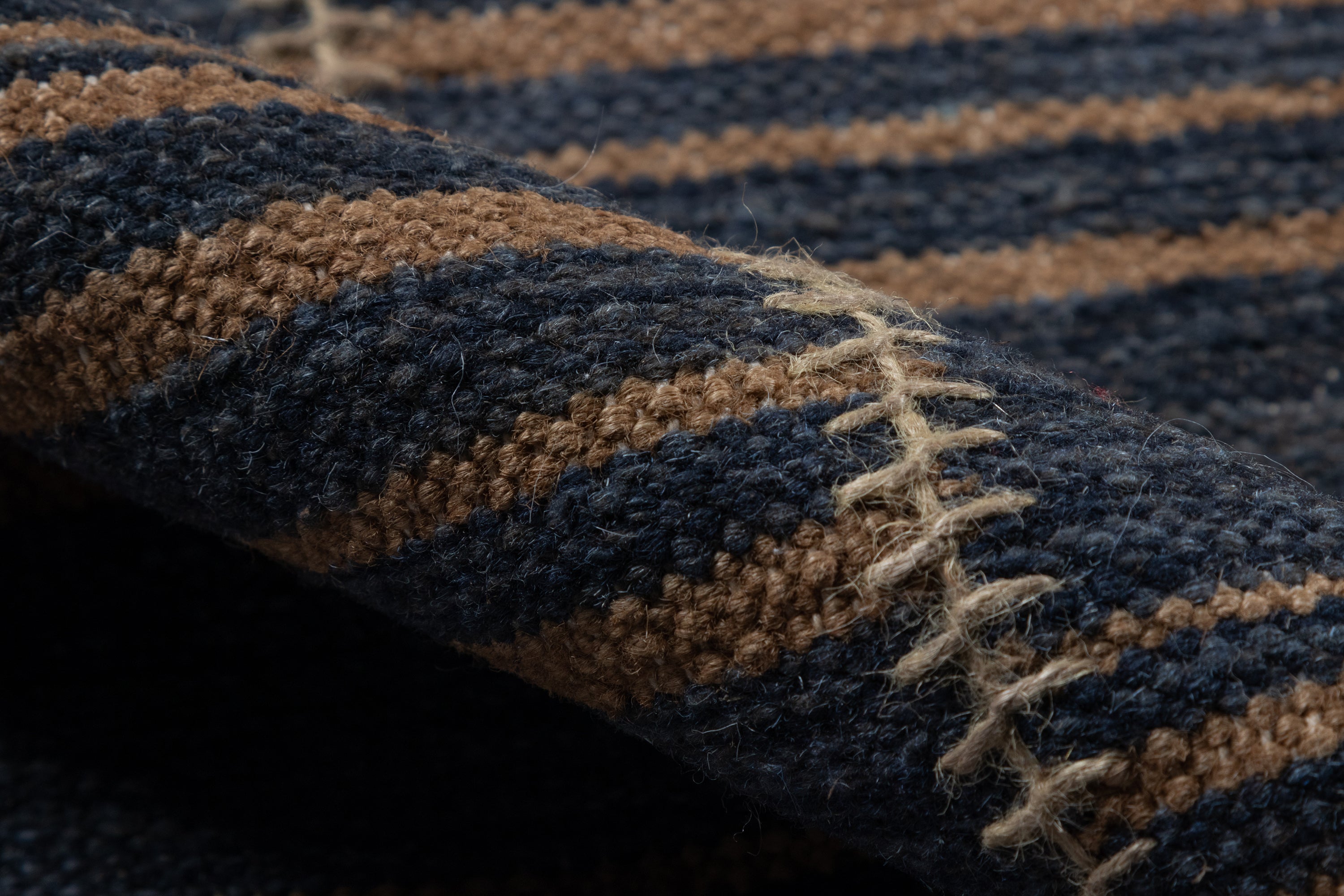 Duar Tofola Indigo RUGS - patterned Momeni