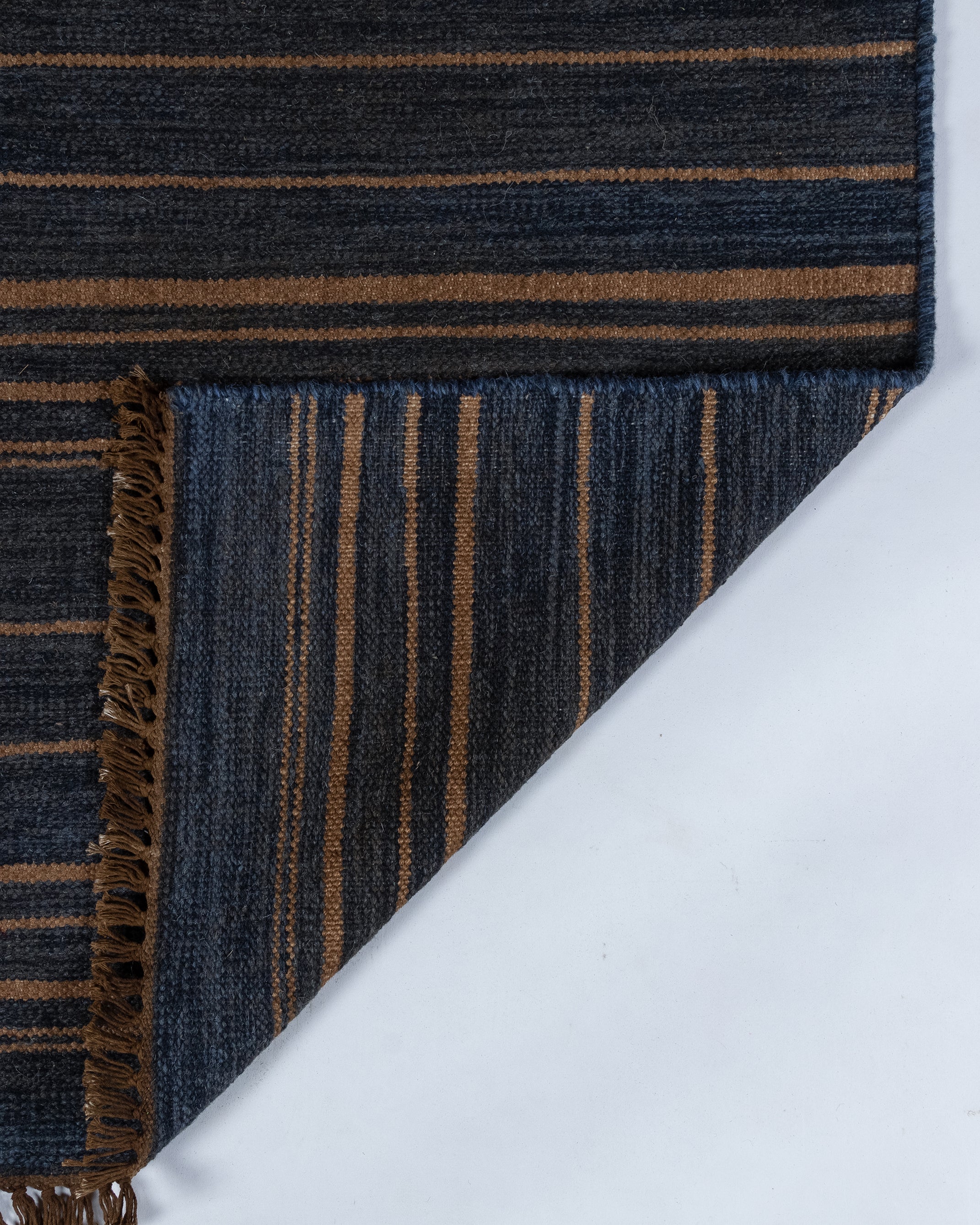 Duar Tofola Indigo RUGS - patterned Momeni