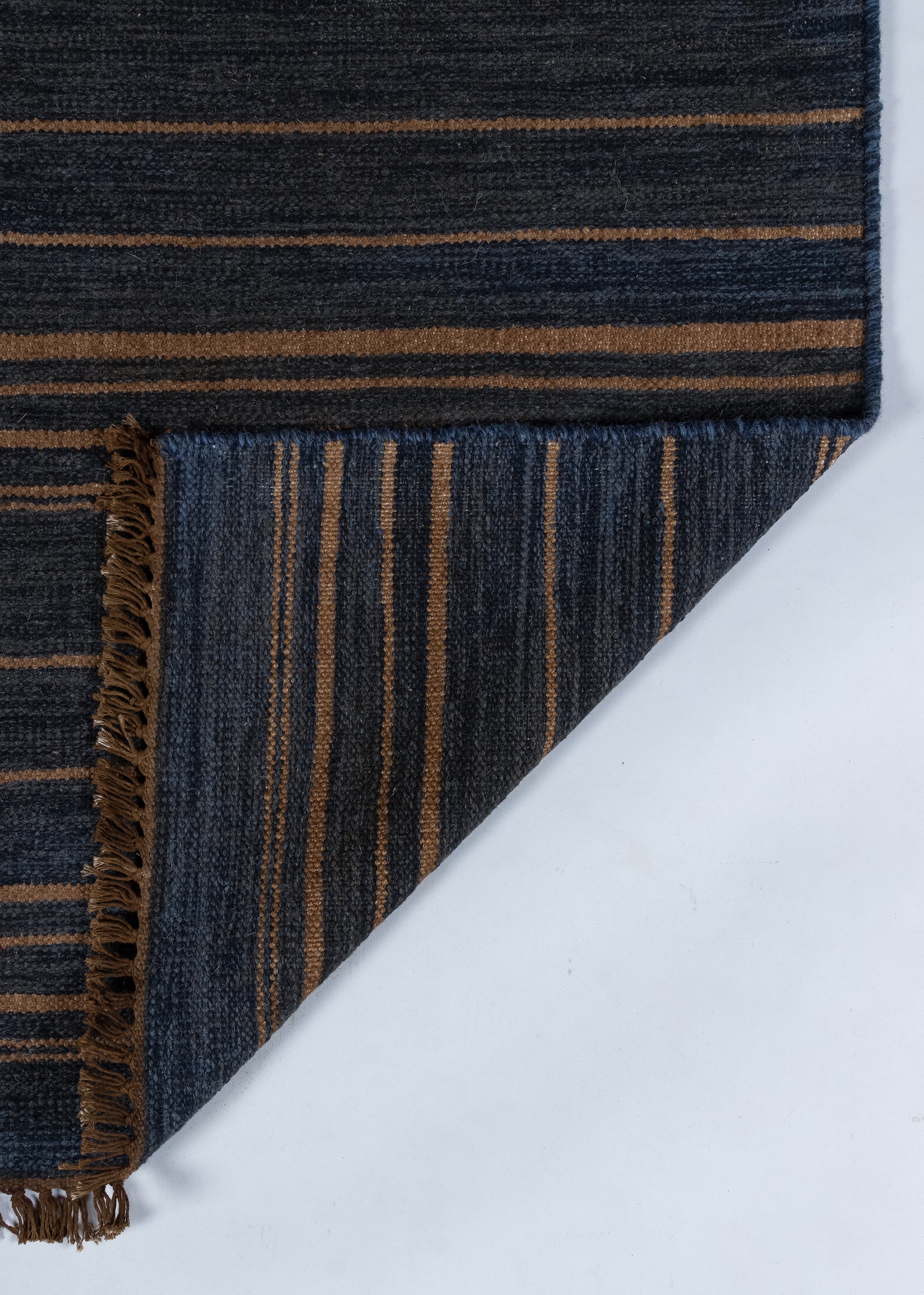 Duar Tofola Indigo RUGS - patterned Momeni