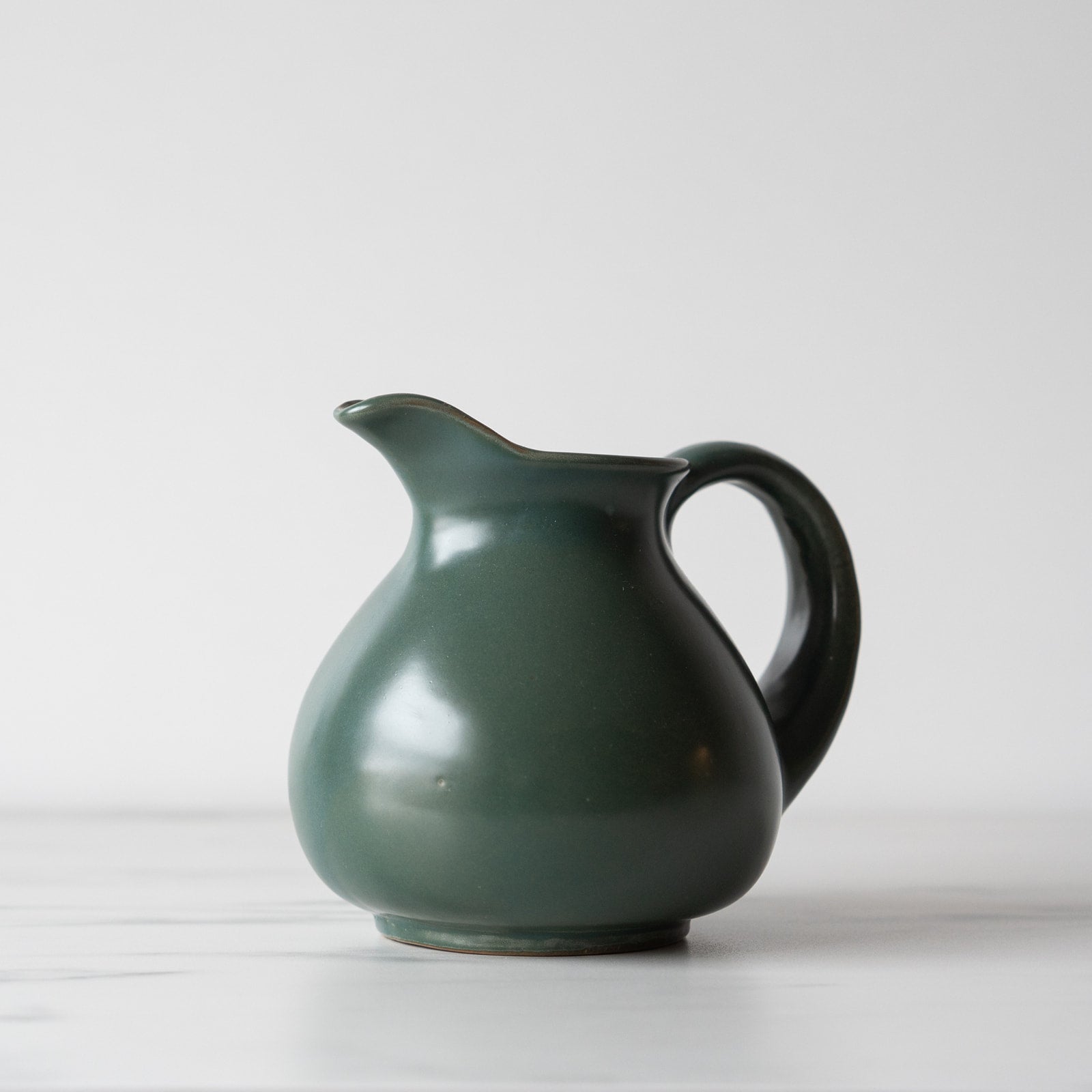 Deep Green Stoneware Pitcher vase Creative Co-op (DYA)