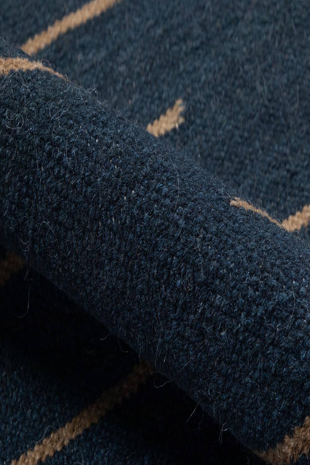 Duar Dalao Indigo RUGS - patterned Momeni
