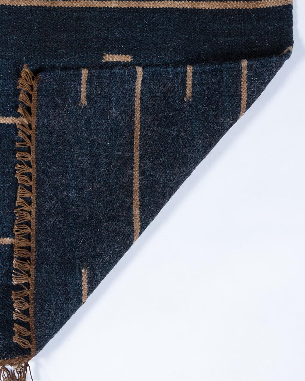 Duar Dalao Indigo RUGS - patterned Momeni