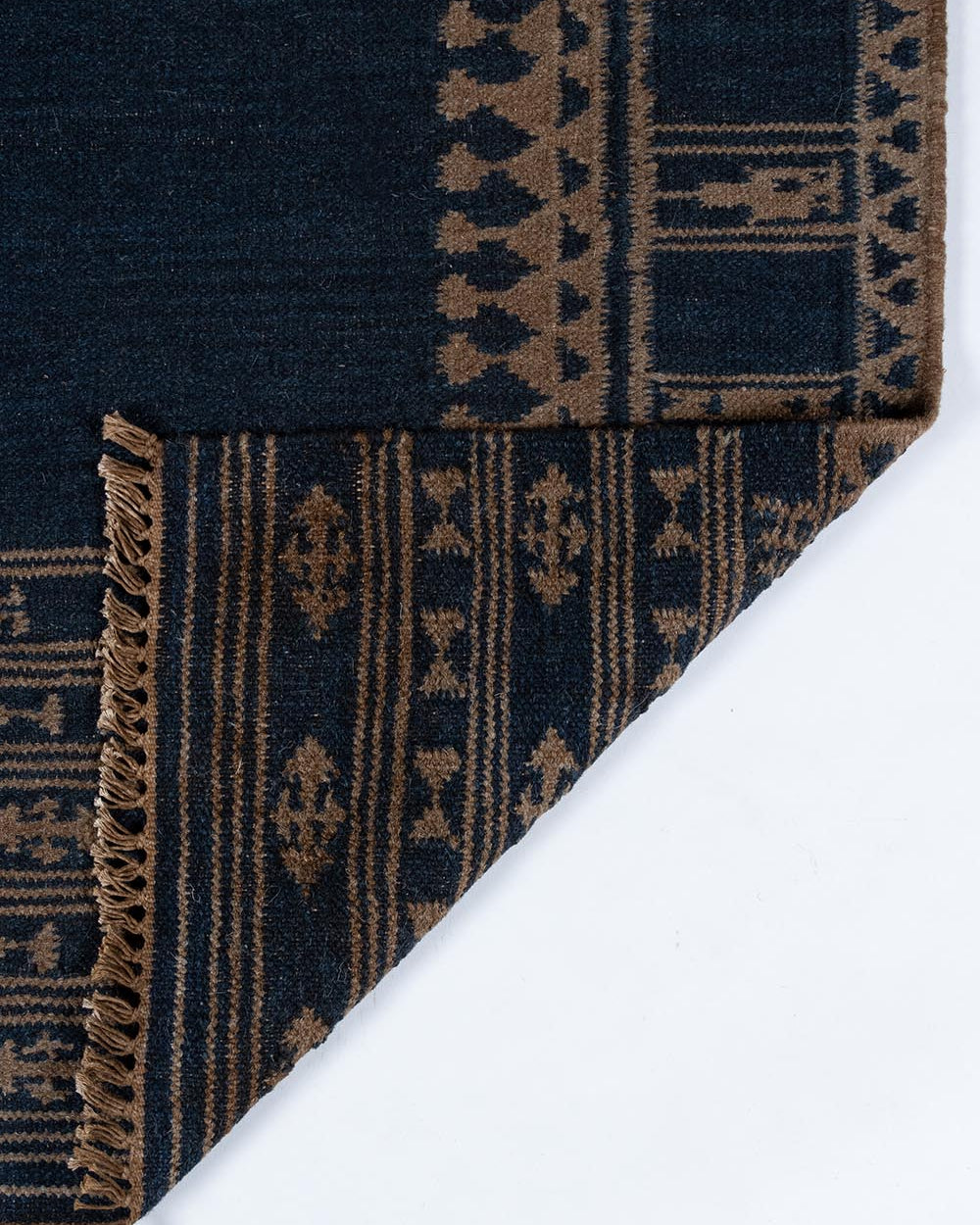 Duar Kaba Indigo RUGS - patterned Momeni