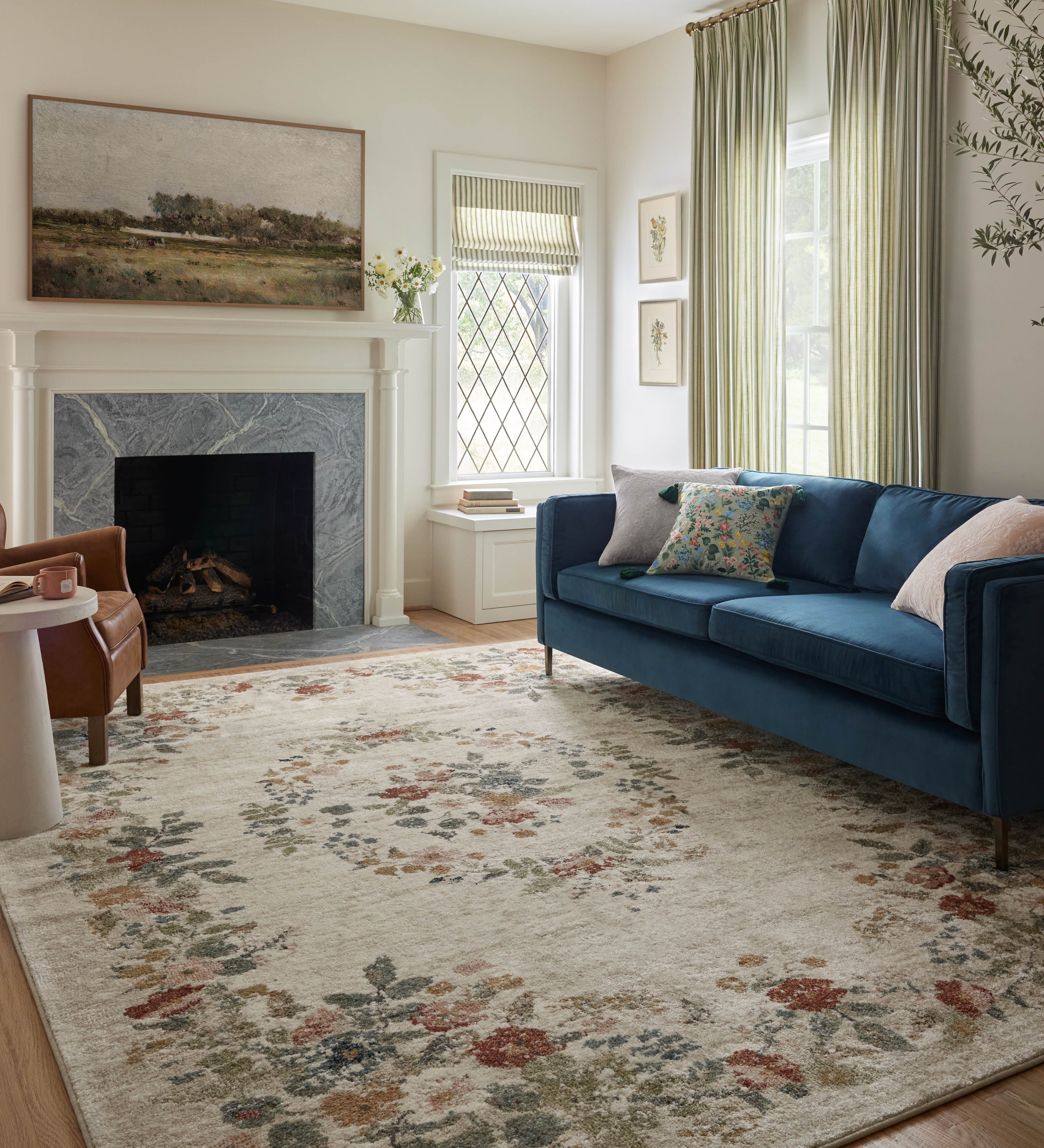 OVERSTOCK - Loloi Laurel Strawberry Fields Cream Rug - 2'8" x 4' IN STORE - Rugs Loloi
