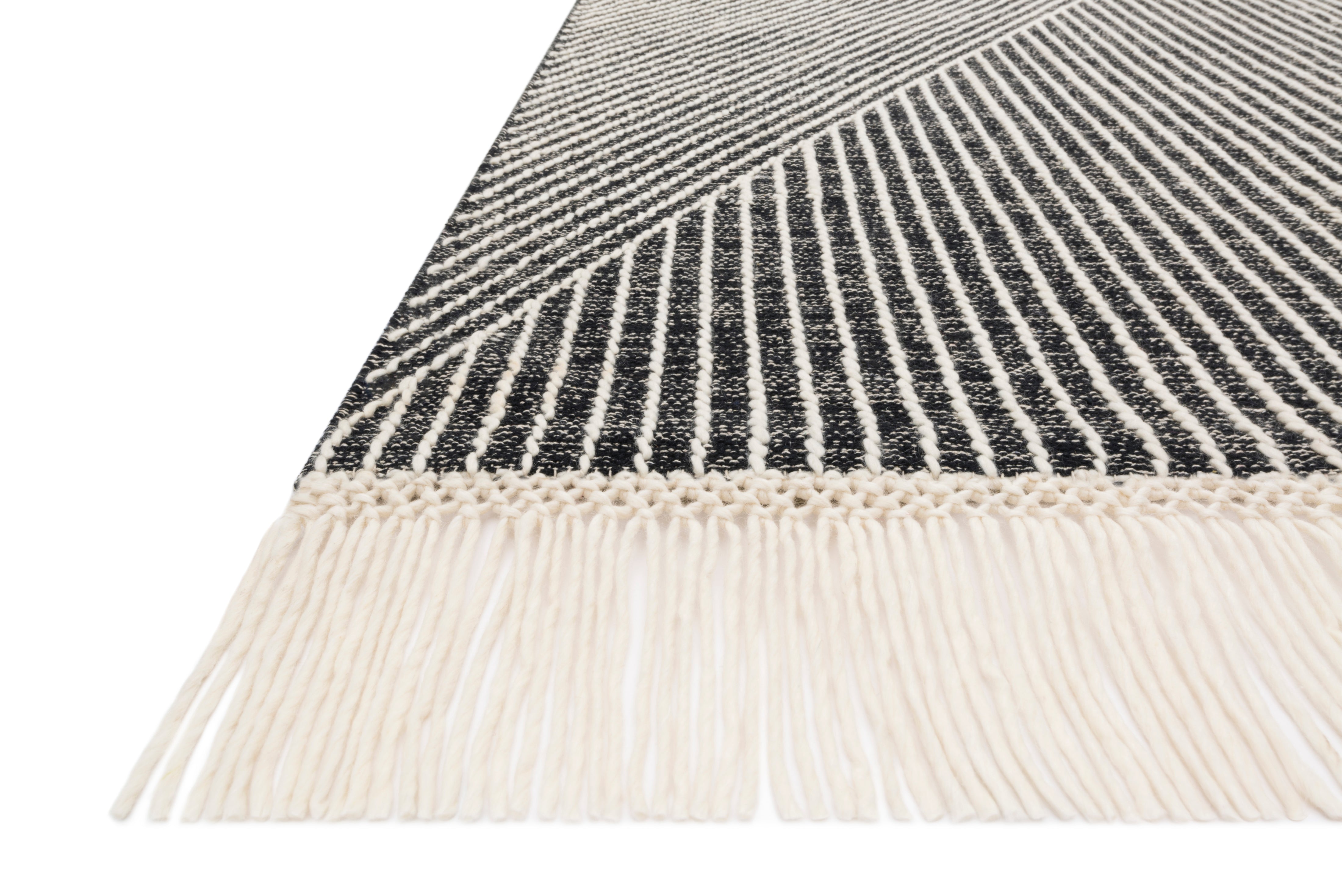 Loloi Newton Charcoal / Ivory Rug patterned rugs Loloi