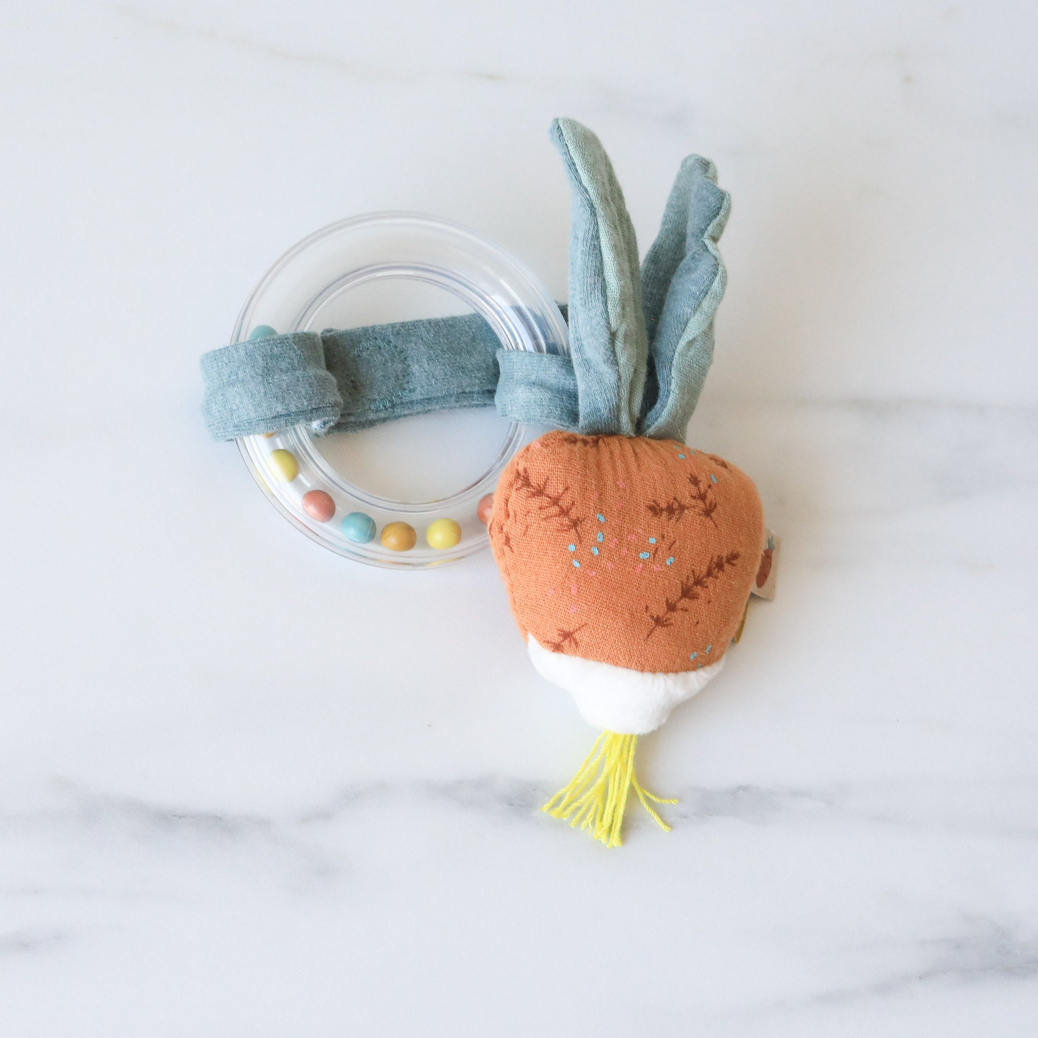 Radish Teething Rattle FINNBIRD - teether FIRE THE IMAGINATION