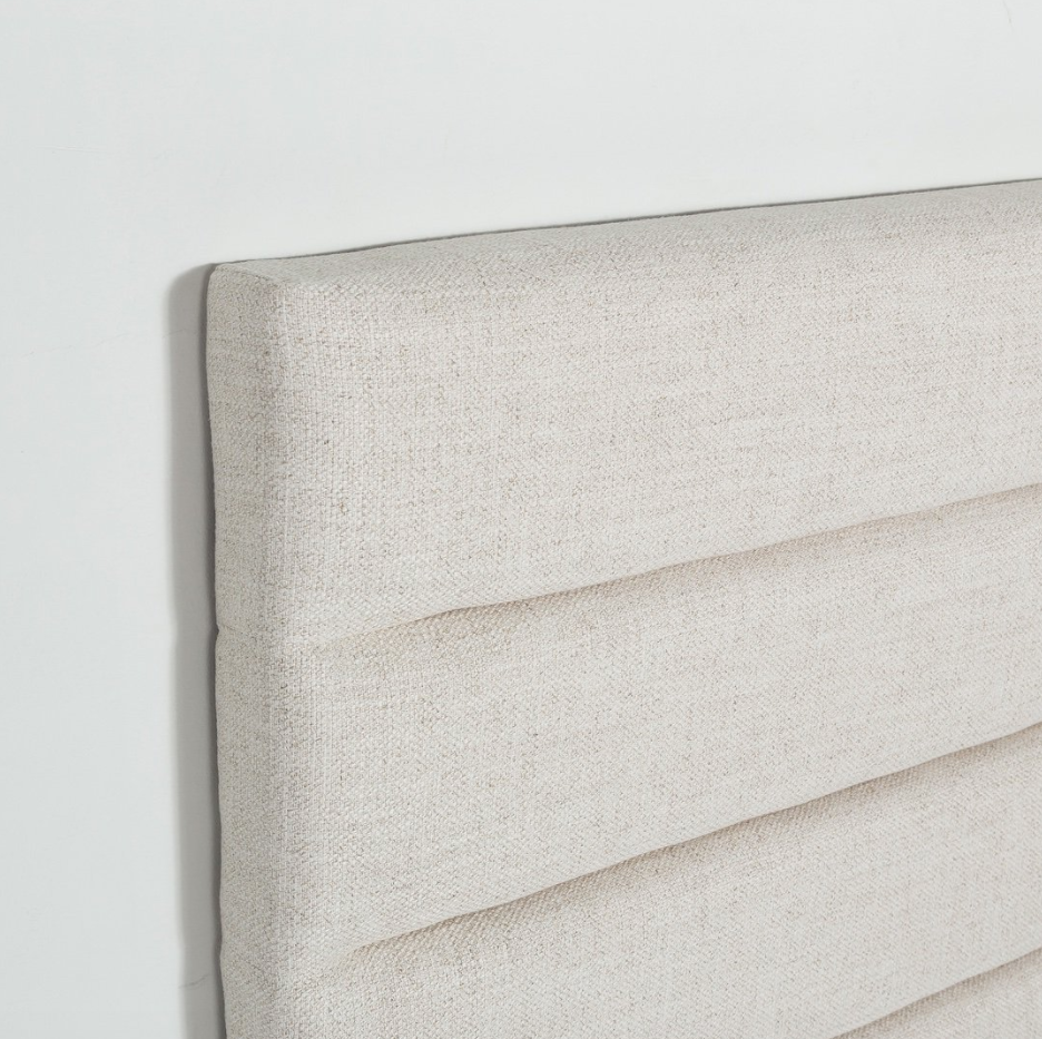 Jasmin Bed 13 - FURNITURE - bed Style in Form