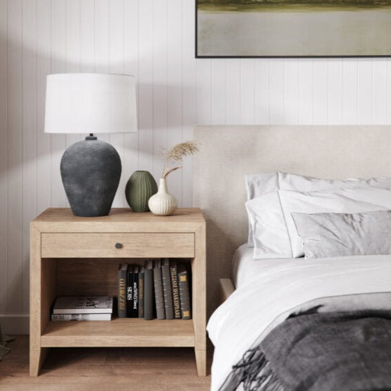 Leigh Table Lamp LIGHTING - table lamp Flow Decor