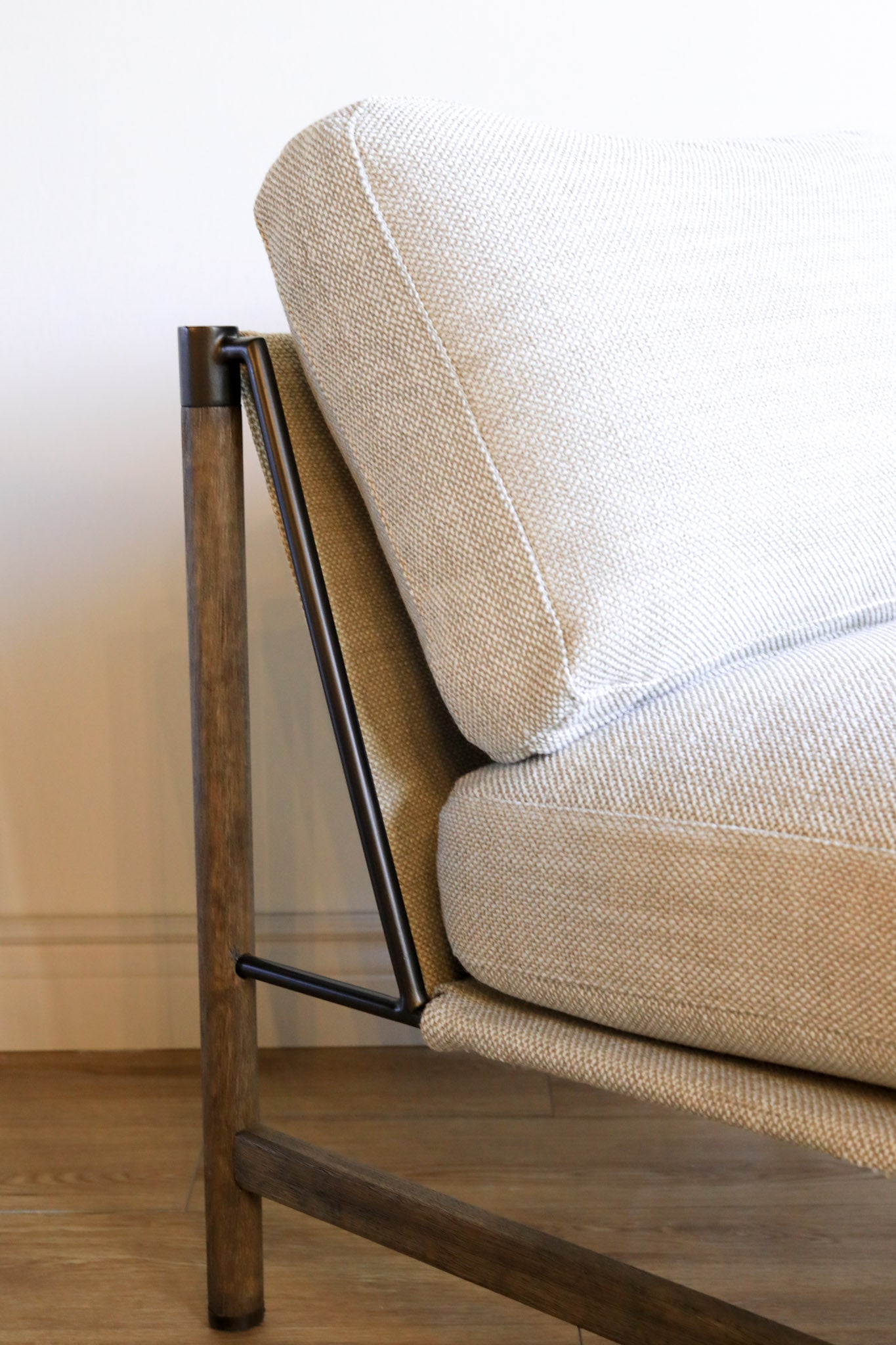 Memphis Lounge Chair FURNITURE - lounge chair Four Hands